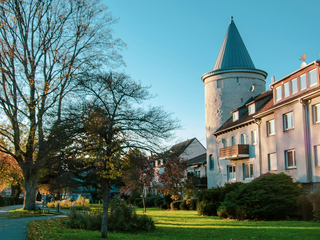 Welche Immobilienmakler in Paderborn sind auf Erbimmobilien spezialisiert?